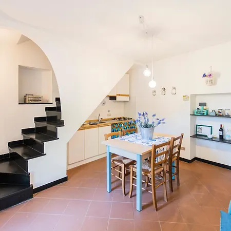 Casale In Vigna, Cinqueterrecoast Casarza Ligure