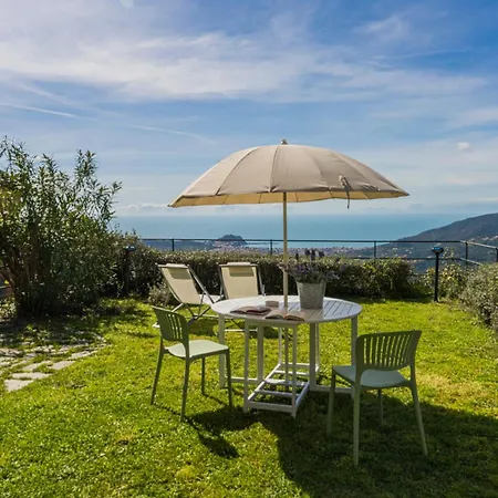 Casale In Vigna, Cinqueterrecoast *