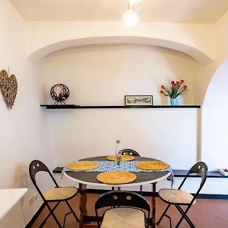 Casale In Vigna, Cinqueterrecoast