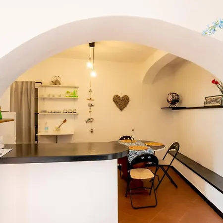 Casale In Vigna, Cinqueterrecoast