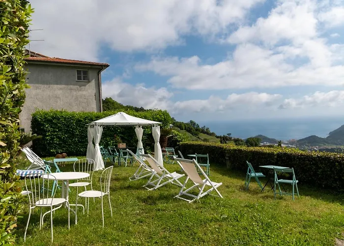 Casale In Vigna, Cinqueterrecoast カザルツァ・リーグレ