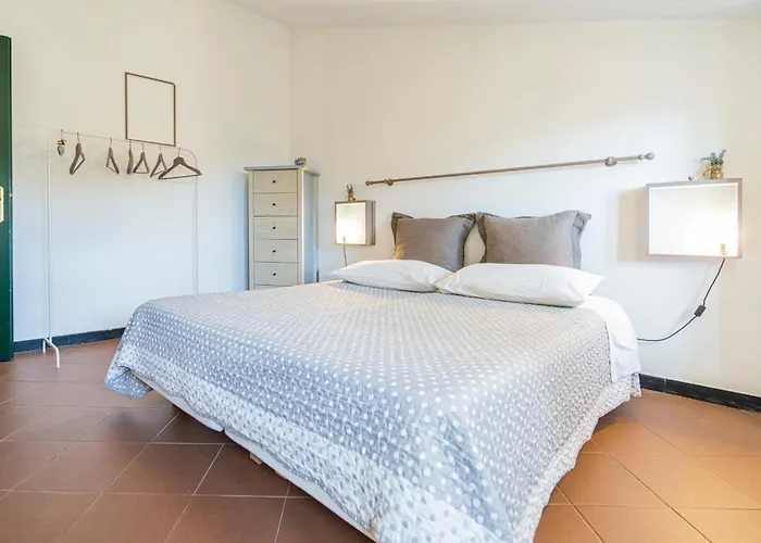 Casale In Vigna, Cinqueterrecoast