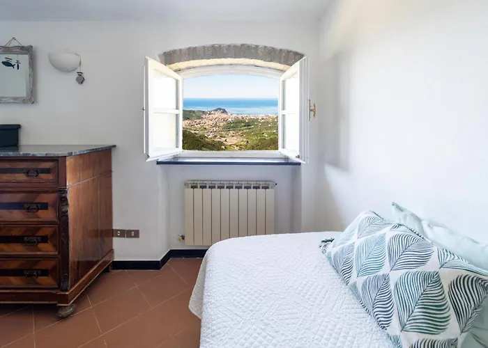 Casale In Vigna, Cinqueterrecoast