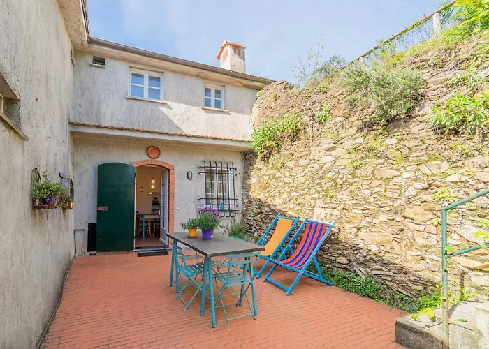 Semesterbostad Casale In Vigna, Cinqueterrecoast