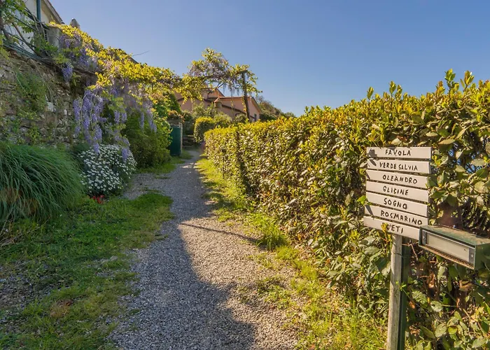 Casale In Vigna, Cinqueterrecoast