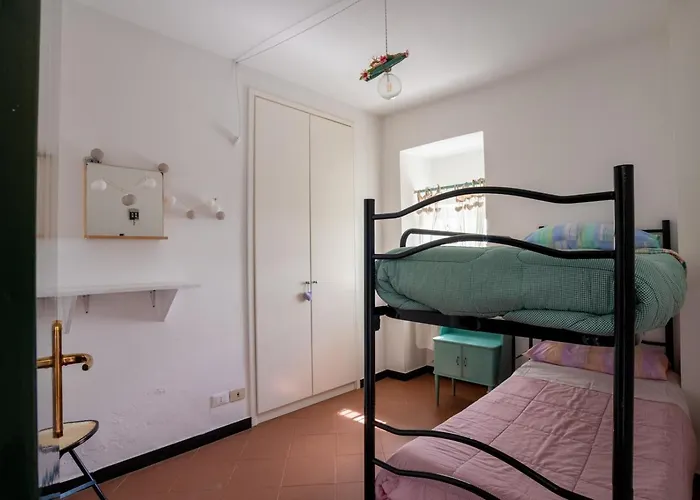 Casale In Vigna, Cinqueterrecoast