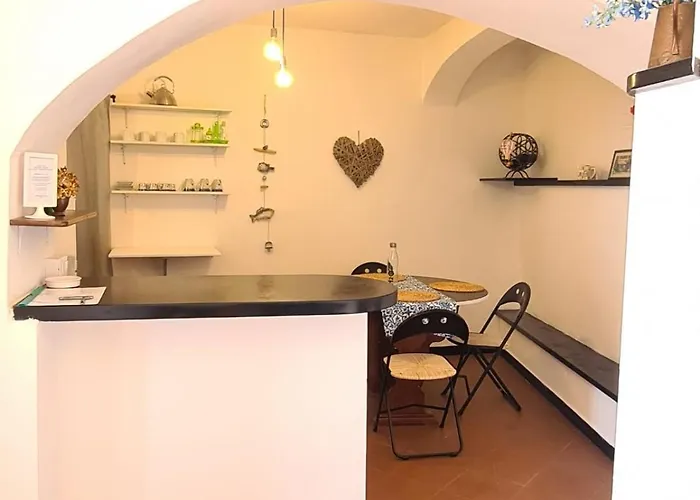 Casale In Vigna, Cinqueterrecoast